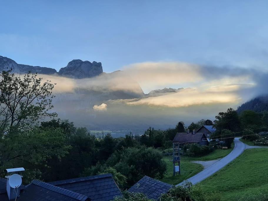 S'Rastl Direkt Mit Bergpanorama Grundlsee Exterior foto