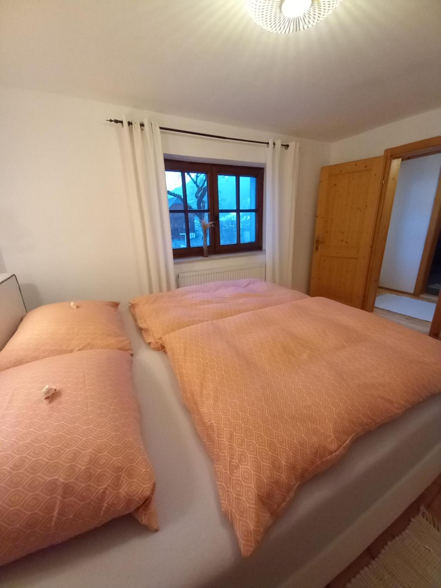 S'Rastl Direkt Mit Bergpanorama Grundlsee Exterior foto